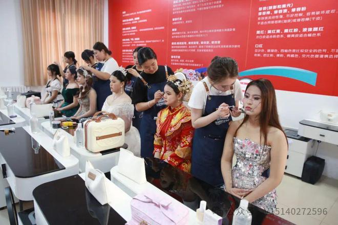 必看！四大宝藏专业毕业即逆袭澳门新葡京网页初中毕业女生(图7)
