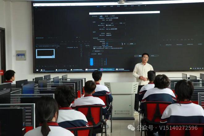 必看！四大宝藏专业毕业即逆袭澳门新葡京网页初中毕业女生(图12)
