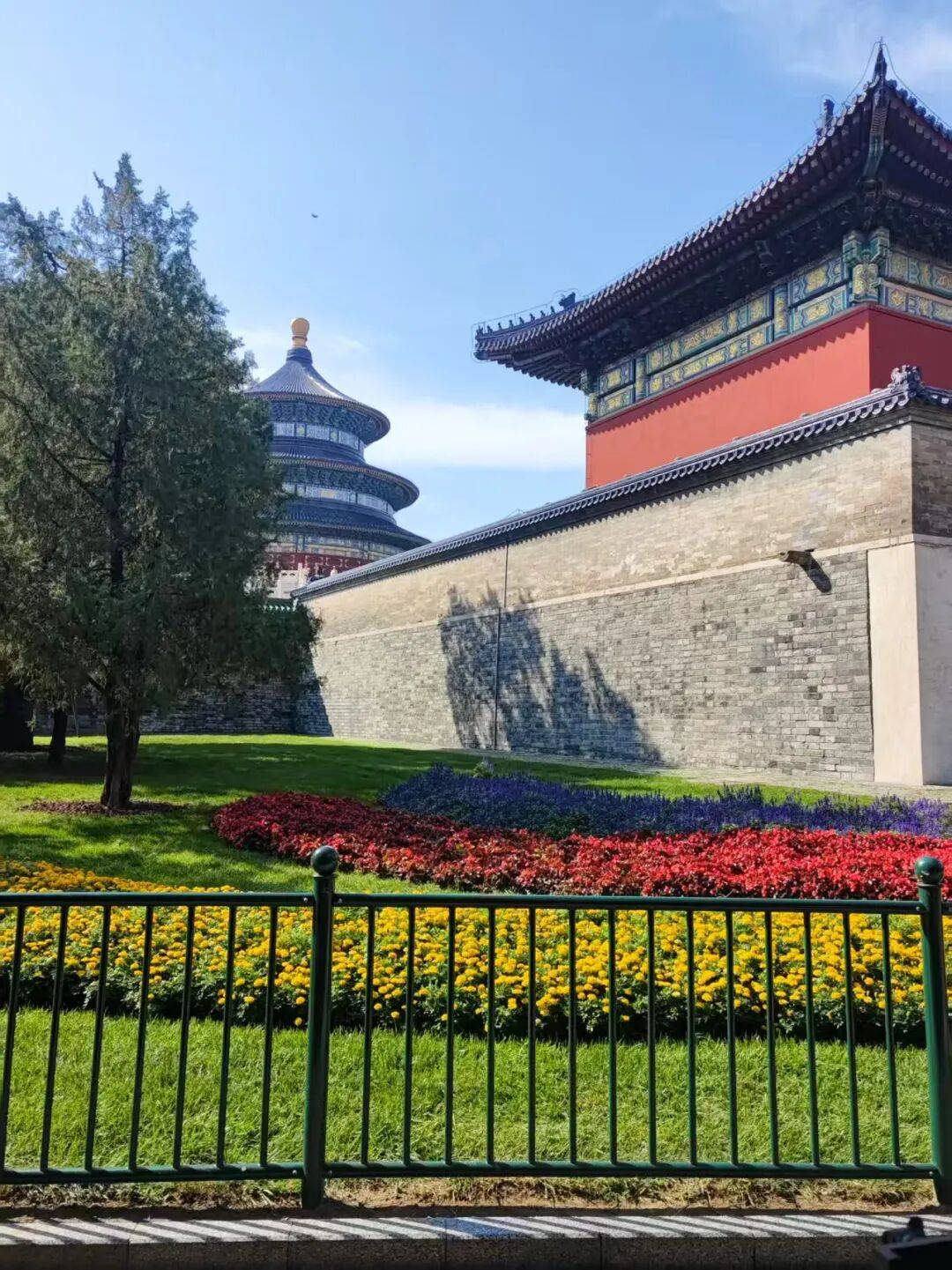 途旅游登顶亲子文化高端游标杆引领行业新葡