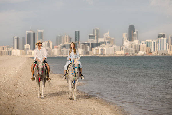 巴林十大体验：解锁海湾旅行新方式澳门新葡京网页2026不可错过的(图1)